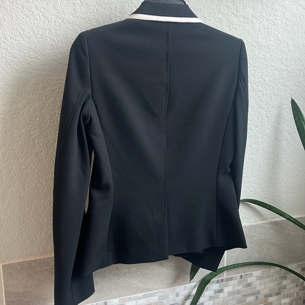 Black blazer with white trim on lapel, size 0 - Picture 2 of 5